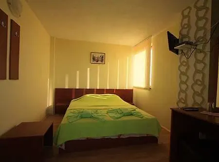 Complex Koral 3*