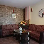 Complex Koral Konukevi